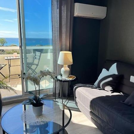 Апартаменты Studio La Baie Des Anges Ла-Сьота Экстерьер фото